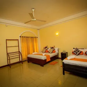 Guest house Sunbloom, Kandy